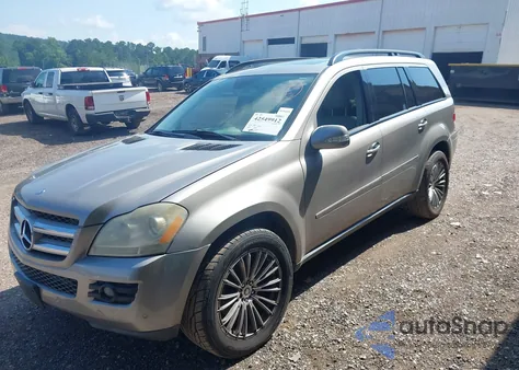 2007 Mercedes-Benz Gl 450 4Matic z USA, uszkodzony, nr VIN 4JGBF71EX7A105574